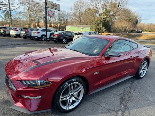 2020 Ford Mustang EcoBoost  