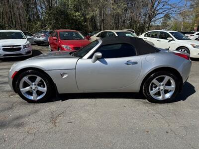 2008 Pontiac Solstice GXP   - Photo 2 - Charlotte, NC 28227