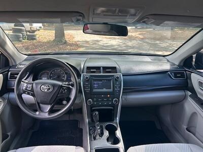 2015 Toyota Camry LE   - Photo 16 - Charlotte, NC 28227