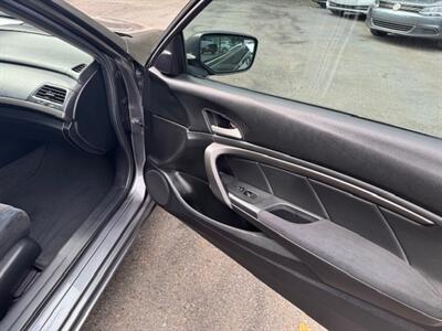 2009 Honda Accord LX-S   - Photo 9 - Charlotte, NC 28227