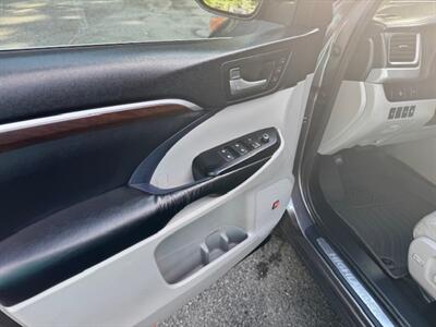 2015 Toyota Highlander Limited   - Photo 6 - Charlotte, NC 28227