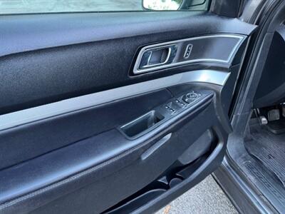 2017 Ford Explorer XLT   - Photo 8 - Charlotte, NC 28227