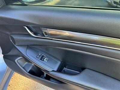 2020 Honda Accord Sport   - Photo 14 - Charlotte, NC 28227