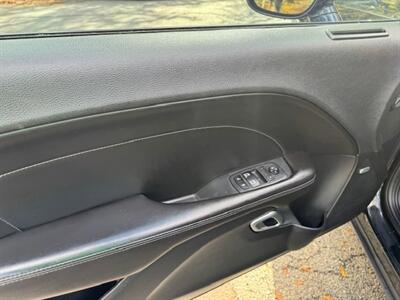 2018 Dodge Challenger SXT Plus   - Photo 6 - Charlotte, NC 28227