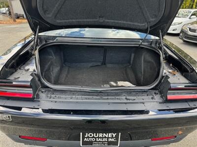 2018 Dodge Challenger SXT Plus   - Photo 8 - Charlotte, NC 28227