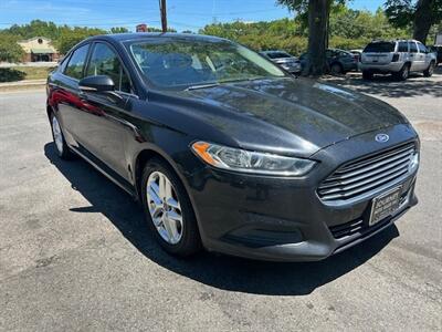 2013 Ford Fusion SE - Photo 8 - Charlotte, NC 28227