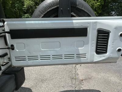2017 Jeep Wrangler Sport   - Photo 25 - Charlotte, NC 28227
