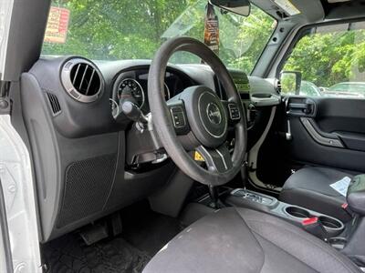 2017 Jeep Wrangler Sport   - Photo 8 - Charlotte, NC 28227