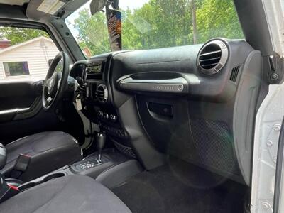 2017 Jeep Wrangler Sport   - Photo 20 - Charlotte, NC 28227