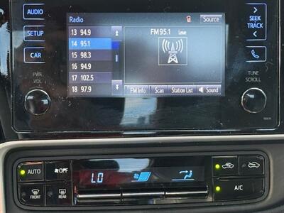 2017 Toyota Corolla SE   - Photo 18 - Charlotte, NC 28227