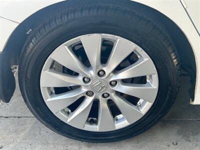 2014 Honda Accord EX-L V6 w/Navi   - Photo 29 - Charlotte, NC 28227