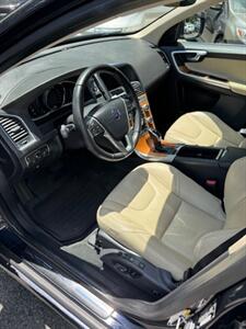 2017 Volvo XC60 T5 Inscription   - Photo 5 - Charlotte, NC 28227