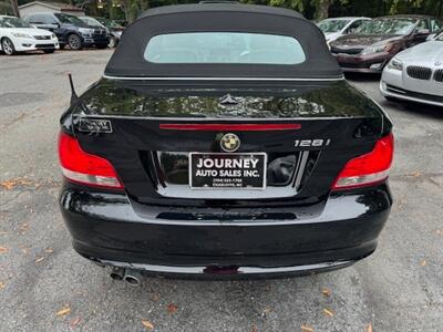 2011 BMW 128i   - Photo 3 - Charlotte, NC 28227