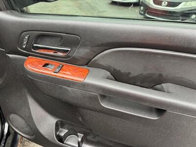 2013 Chevrolet Avalanche LTZ Black Diamond   - Photo 15 - Charlotte, NC 28227