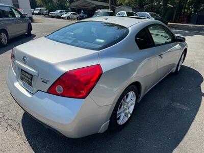 2008 Nissan Altima 3.5 SE   - Photo 5 - Charlotte, NC 28227