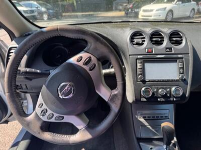 2008 Nissan Altima 3.5 SE   - Photo 10 - Charlotte, NC 28227