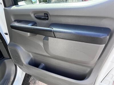 2017 Nissan NV 2500 HD S   - Photo 11 - Charlotte, NC 28227