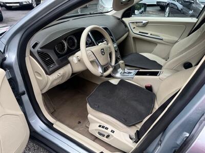 2012 Volvo XC60 3.2 Premier   - Photo 9 - Charlotte, NC 28227