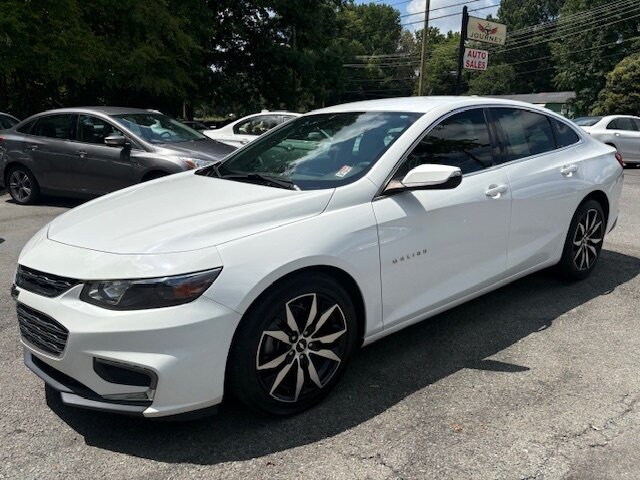 2018 Chevrolet Malibu LT - Photo 1 - Charlotte, NC 28227