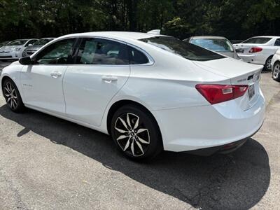 2018 Chevrolet Malibu LT   - Photo 2 - Charlotte, NC 28227