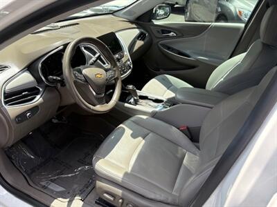 2018 Chevrolet Malibu LT   - Photo 8 - Charlotte, NC 28227