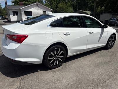 2018 Chevrolet Malibu LT   - Photo 4 - Charlotte, NC 28227