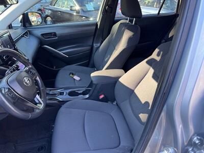 2022 Toyota Corolla Cross LE - Photo 8 - Charlotte, NC 28227
