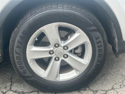 2013 Toyota RAV4 XLE - Photo 32 - Charlotte, NC 28227