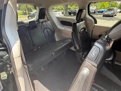 2020 Chrysler Voyager LXi   - Photo 18 - Charlotte, NC 28227