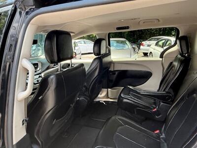 2020 Chrysler Voyager LXi   - Photo 19 - Charlotte, NC 28227