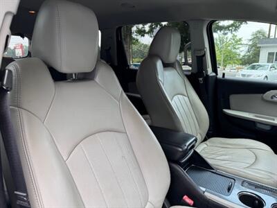 2012 Chevrolet Traverse LTZ   - Photo 19 - Charlotte, NC 28227