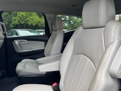 2012 Chevrolet Traverse LTZ   - Photo 11 - Charlotte, NC 28227