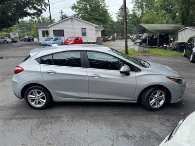 2017 Chevrolet Cruze LT Auto   - Photo 6 - Charlotte, NC 28227