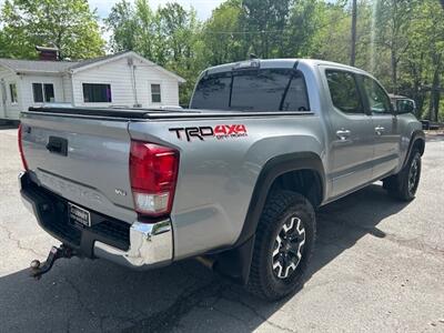 2017 Toyota Tacoma TRD Off-Road - Photo 5 - Charlotte, NC 28227