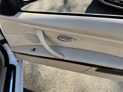 2009 BMW 335i   - Photo 14 - Charlotte, NC 28227