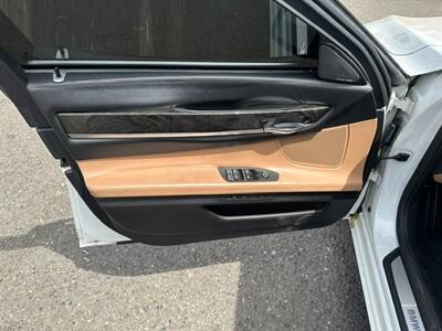 2014 BMW 750Li   - Photo 10 - Portland, OR 97211