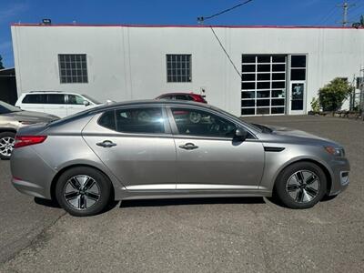 2012 Kia Optima LX - Photo 6 - Portland, OR 97211