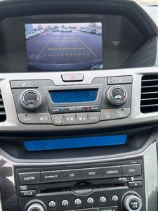 2012 Honda Odyssey Touring   - Photo 17 - Portland, OR 97211