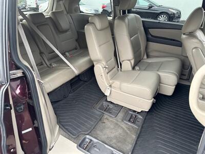 2012 Honda Odyssey Touring   - Photo 13 - Portland, OR 97211
