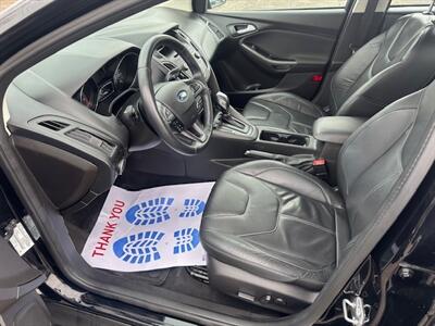 2016 Ford Focus SE - Photo 9 - Portland, OR 97211