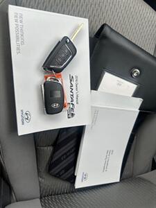 2016 Hyundai SANTA FE Sport 2.4L - Photo 21 - Portland, OR 97211