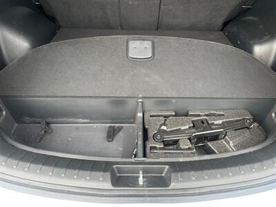 2016 Hyundai SANTA FE Sport 2.4L - Photo 17 - Portland, OR 97211