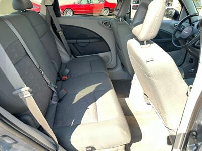 2010 Chrysler PT Cruiser - Photo 15 - Portland, OR 97211
