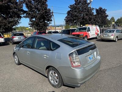 2005 Toyota Prius   - Photo 3 - Portland, OR 97211