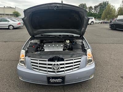 2006 Cadillac DTS Luxury I   - Photo 23 - Portland, OR 97211