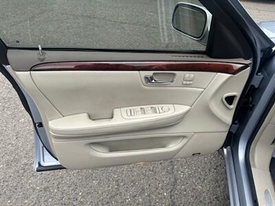 2006 Cadillac DTS Luxury I   - Photo 9 - Portland, OR 97211