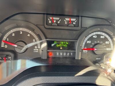 2013 Ford E-350 SD   - Photo 19 - Portland, OR 97211