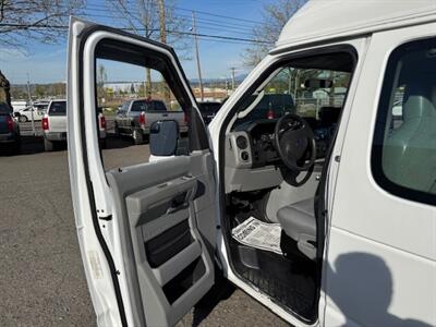 2013 Ford E-350 SD   - Photo 12 - Portland, OR 97211