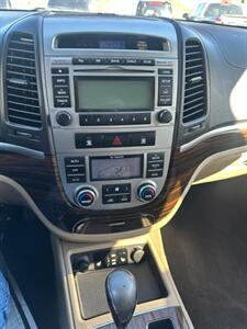 2012 Hyundai SANTA FE Limited - Photo 21 - Portland, OR 97211