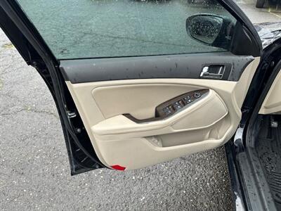 2013 Kia Optima EX   - Photo 10 - Portland, OR 97211